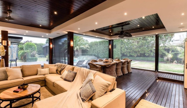 Peninsula Villa Retreat | Pool