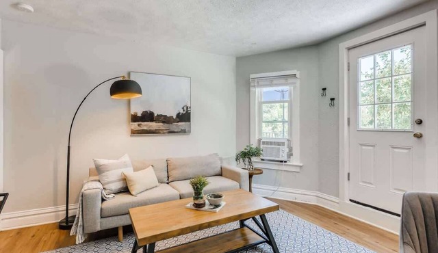 Penn by Modern Midstay/Heart of Wash Park! #P4