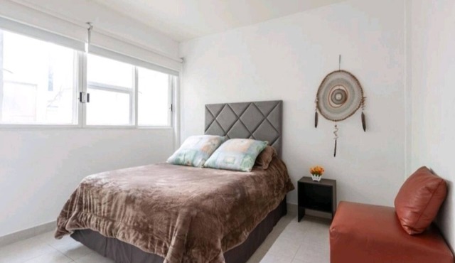 Pennsylvania WTC High End 1parking/3BR/2BA