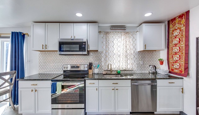 Pennsylvania Guest House Getaway: 6 Mi to Hershey