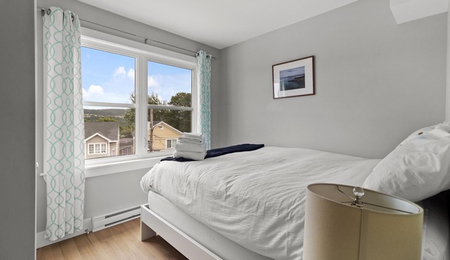 Pennywell Prestige 2 Bed 1.5 Bath Garage