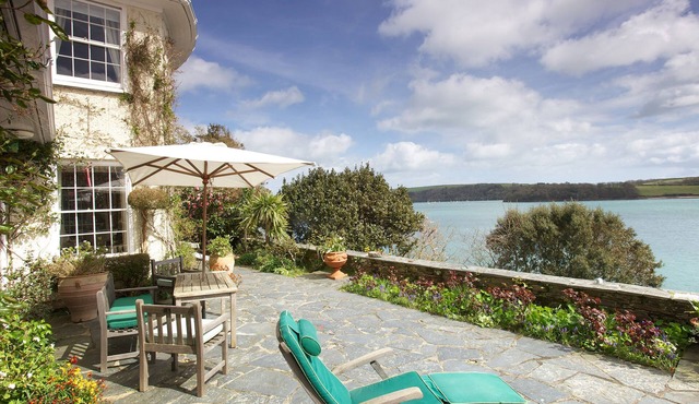 Penolva - An unforgettable luxury holiday experience in Cornwall.