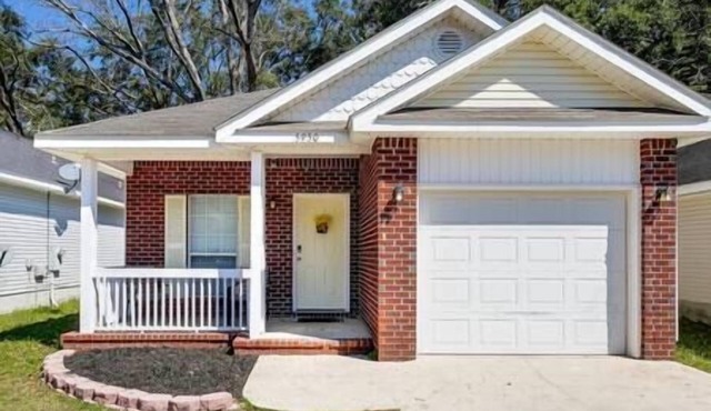Pensacola Espresso Bungalow