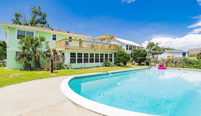 Pensacola Fla, family vacation destination. 5/3