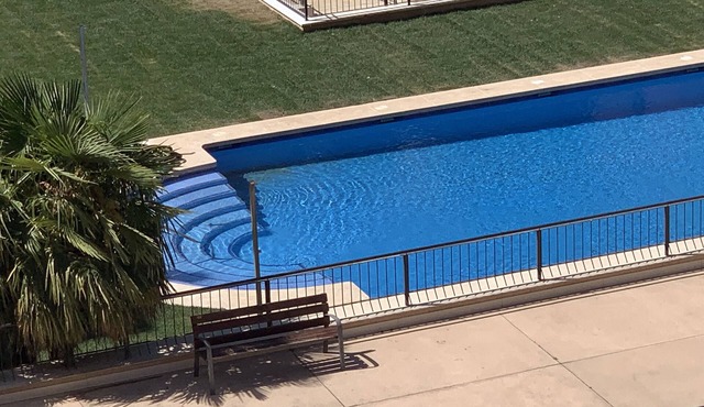 PENTHOUSE bigTerrace, Nice views, A/c Community Pool,Free WIFI-Parking.VUT 77-79