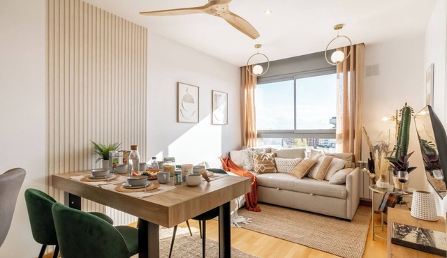 Penthouse with Private Terrace & Pool Access