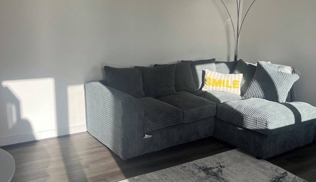 Penthouse apartment with ocean views and balcony