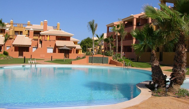 Penthouse apartment, wifi, pool, parking
