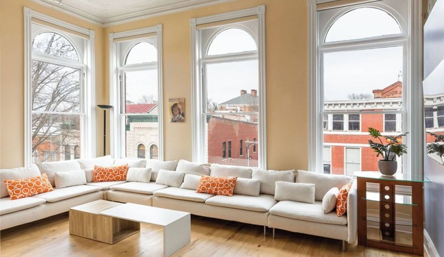 Penthouse Apartment Overlooking Downtown Mall