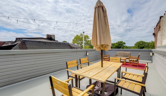 Penthouse Condo w/Rooftop Deck in Philadelphia!