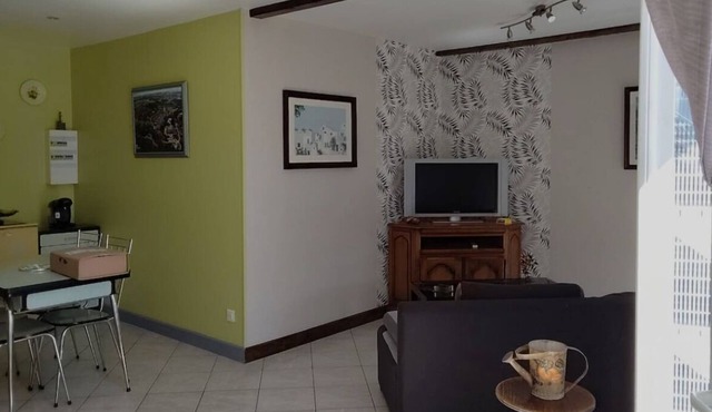 Penthouse apartment with private terrace in the center of town