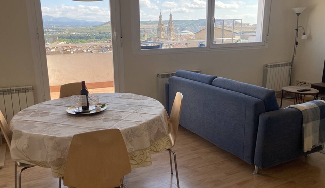 PENTHOUSE IN DOWNTOWN LOGROÑO WITH VIEWS