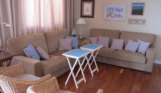 Penthouse in front of the port of Cádiz