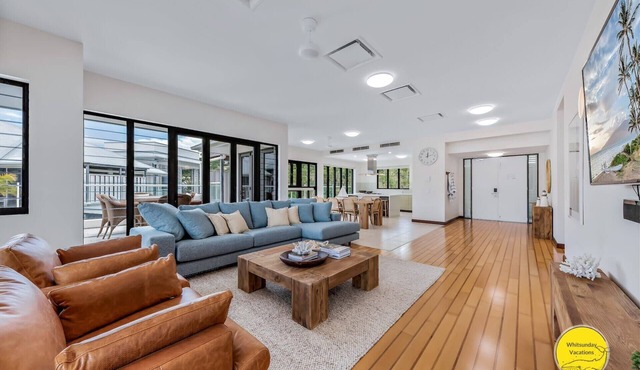 Penthouse living at the Port of Airlie