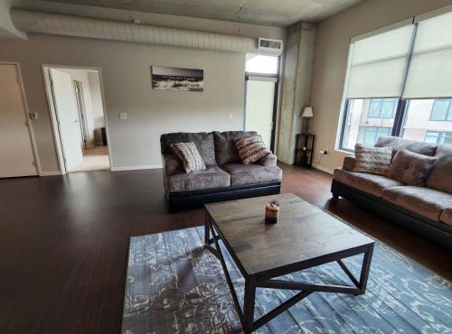 Penthouse Loft In The Flats