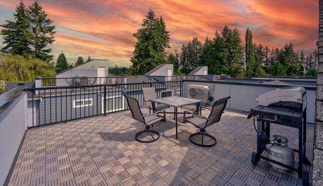 Penthouse Near BIGGEST Casinos in the Northwest