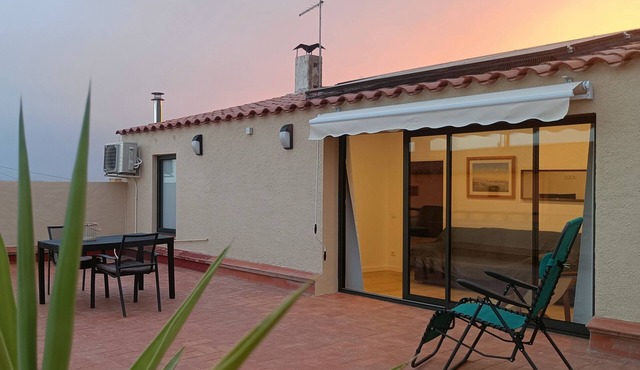Penthouse Relax: sea view, 80m² terrace, 1 Gbps fiber optic & bicycle garage
