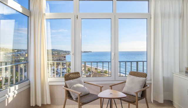 "Penthouse studio with sea views" with Sea View and Pool