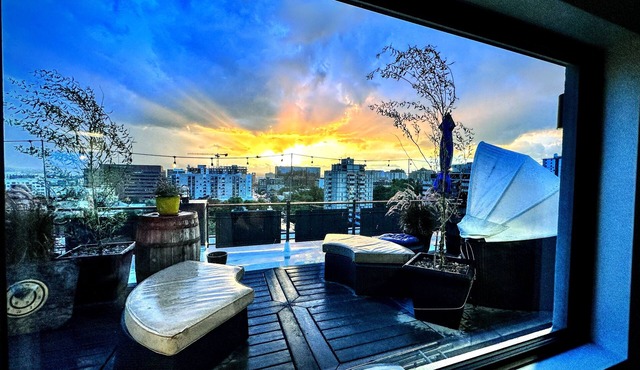 PENTHOUSE w/BEST 5000 sqf private 365° views ROOFTOP in Denver & 3600sqf inside