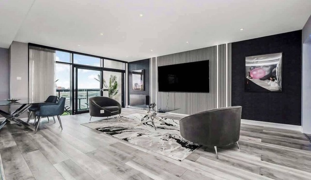 Penthouse with Bar at Glasgow Hydro & SECC