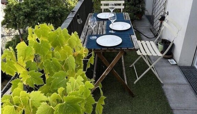 Penthouse with Terrace and Private Parking. 30min to Stade de Francen