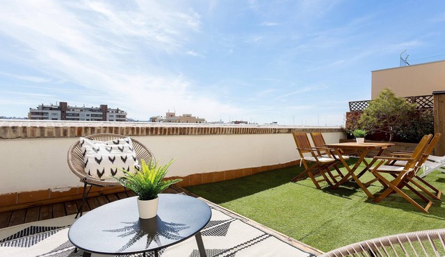 Penthouse with terrace in Madrid. Delicias II