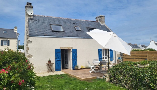 Penty Breton Typique , Pointe du Raz à 10 mns a Pied , Plage à 15 mns à Pied