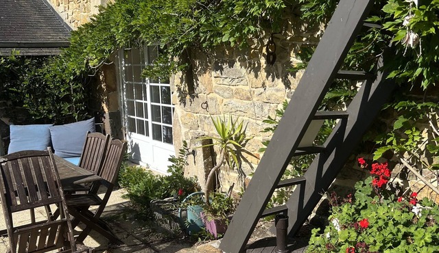 Penty Gwen in a listed 17th century Breton farmhouse for 4 people