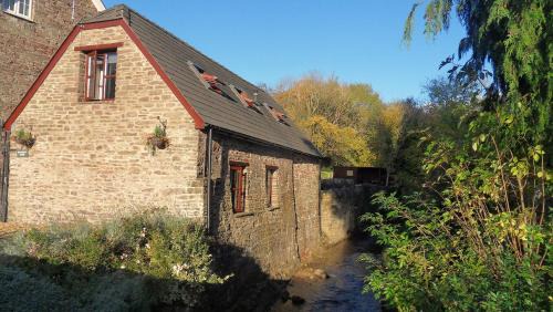 Penybont Barn