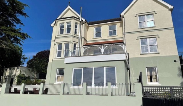 Penybryn - Overlooking the Towy valley