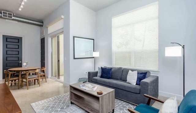 Peony At Millennium - Elegant 2 BDR in Houston