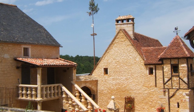 Peony or downstairs bed and breakfast