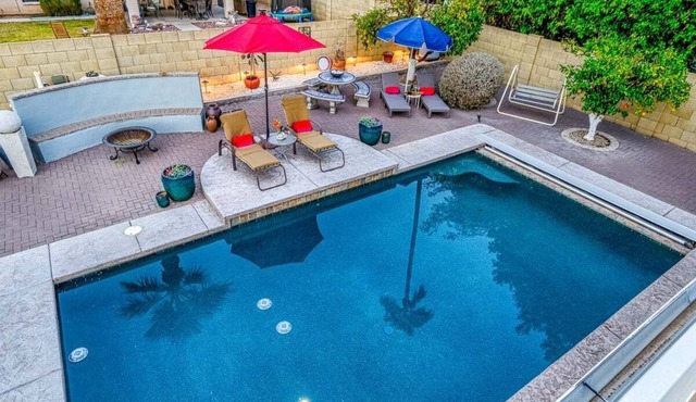 Peoria Past Time - Spring Training! Amenities Galore! Heated Pool, Game Room, Putting Green.