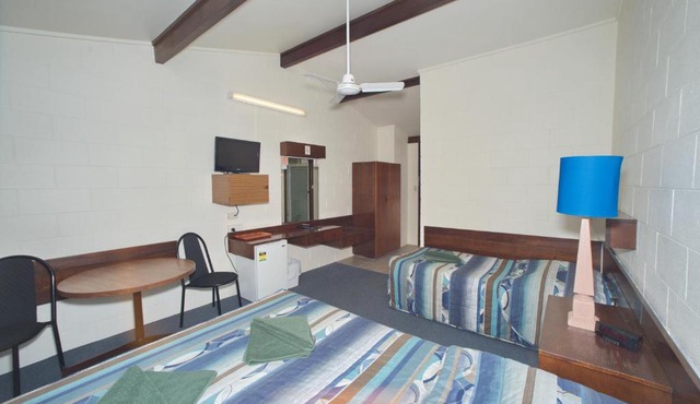 Peppercorn motor inn