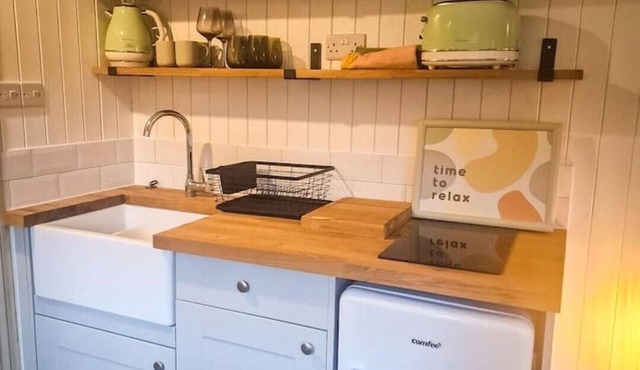 Peppers Pocket Shepherds Hut