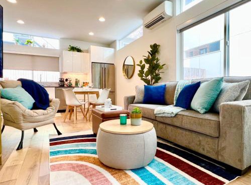 Perch - Capitol Luxe Two