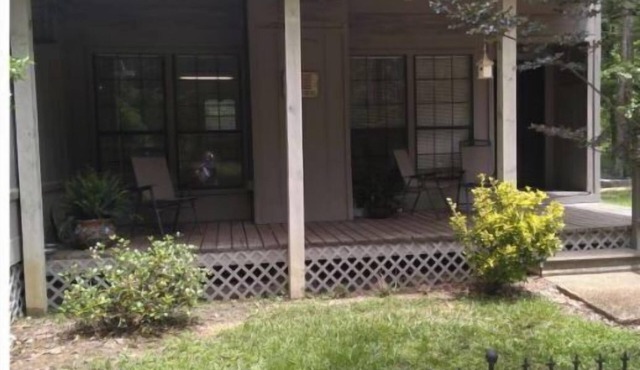 Percy Quinn Vacation Rental B
