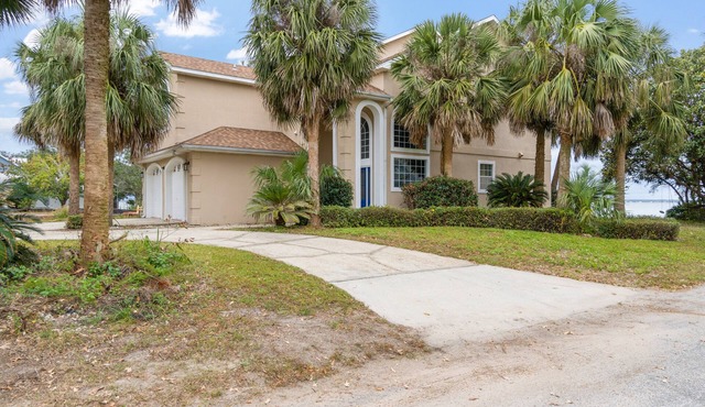 Perdido Bay 4BR Waterfront House WITH A DOCK AND WHITE SANDS IN THE BACKYARD!