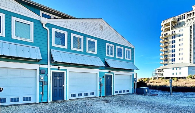 Perdido Key Beach Condo with Private Balcony Just Steps to the Beach!