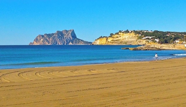 PEREFECT! ONLY 300mts from BEACHES AND MORAIRA TOWN CENTRE