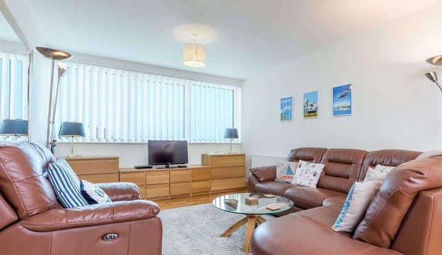 Peregrine - Poole Quay Location