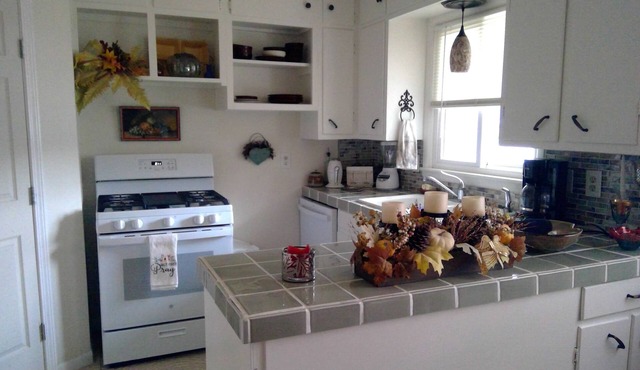 Perfect 1-bedroom house with AC in beautiful Falls City