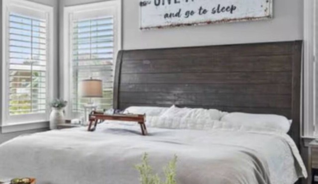 Perfect 2-bedroom house with AC in charming Foxborough