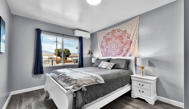 Perfect 2-bedroom house with AC in welcoming Rosemead