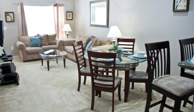 Perfect 3 Bedroom in Venetian Bay Villages