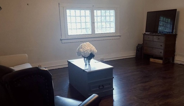 Perfect 3rd floor apartment for your next Penn State needs