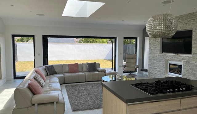 Perfect 4 bedroom 2 bathroom Home