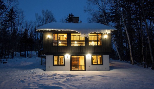 Perfect 4-bedroom cabin in Killington for a cozy mountain getaway