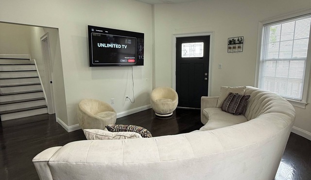 Perfect 4-bedroom house in delightful Boston neighborhood