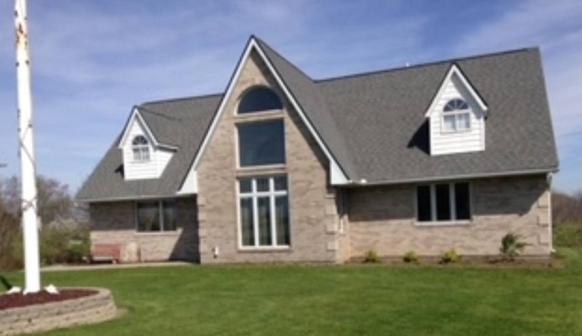 Perfect 4 Bedroom House next to Lake Rathbun!